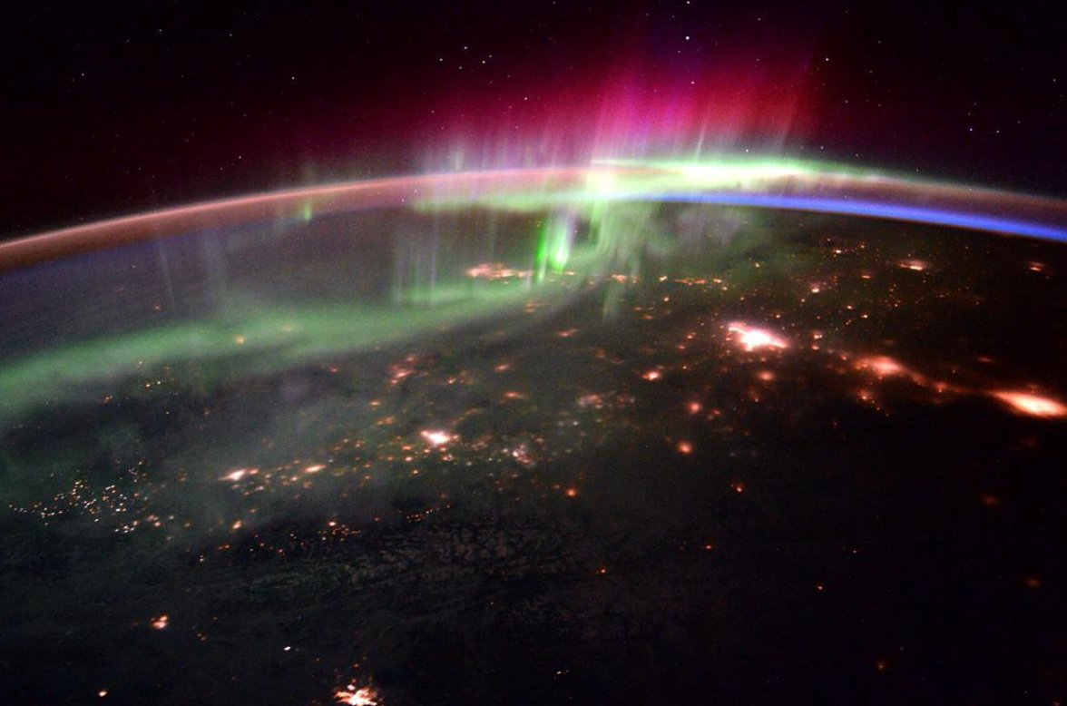 Credit: Instagram @stationcdrkelly - "Good morning aurora and the Pacific Northwest!" 